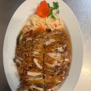 Chrupiące udka z kurczaka w sosie słodko-kwaśnym 