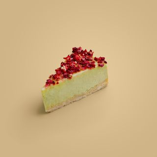 Чиз-кейк Фисташковый с клубникой