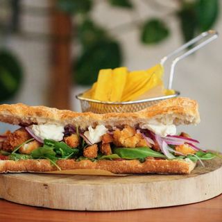 Mordisco de pollo crujiente