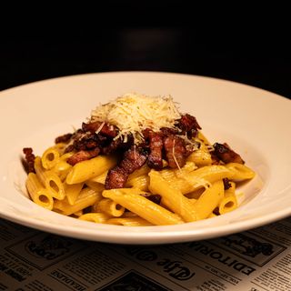 Classic Penne Carbonara