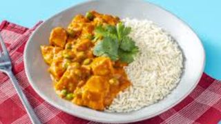 Kurczak maślany z ryżem