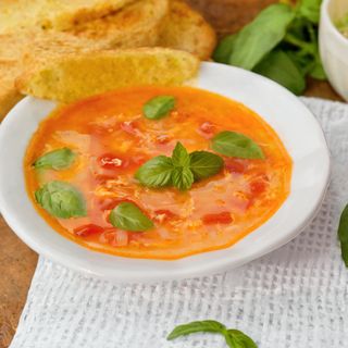 19. Супа от домати и яйца (400г)