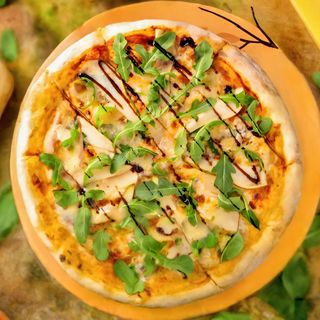 Pizza Wytrawna Gruszka ( wege) 45 cm