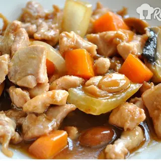 Pollo Con Almendras
