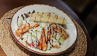 სალათი ცეზარი ქათმით