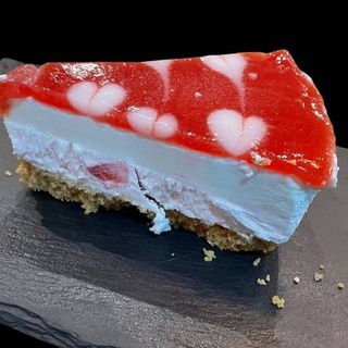 CHEESECAKE DE MORANGO (FATIA-100g)