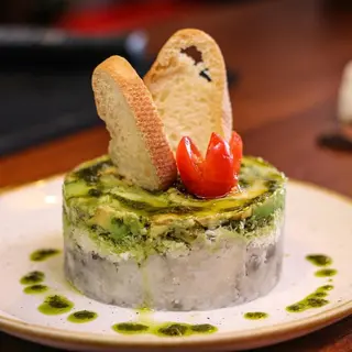 Ensalada De Aguacate Y Bacalao