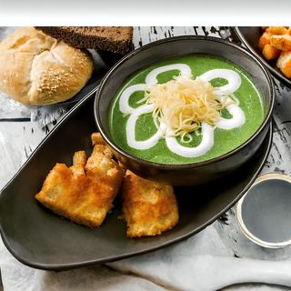 Supă-cremă de spanac