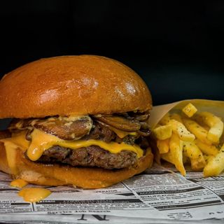 Smash champiñón + patatas fritas