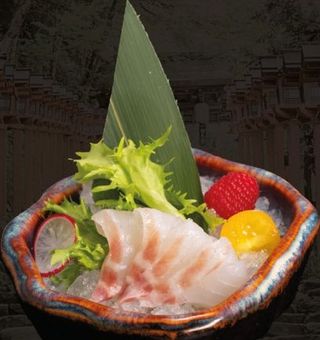 116.Sashimi spigola - 4 pezzi