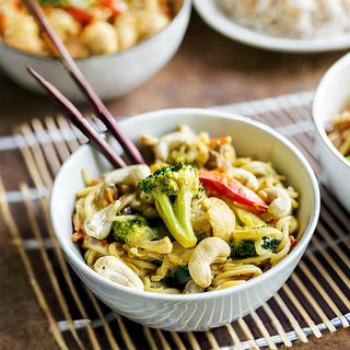 51. Пилешко месо с кашу (700гр)