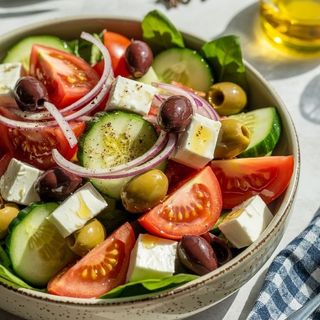 Salată greceasca