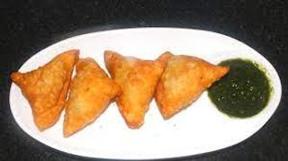 Paneer Samosa (4 Pcs)