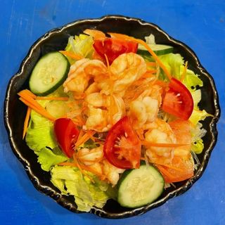 122 Ensalada De Camarones