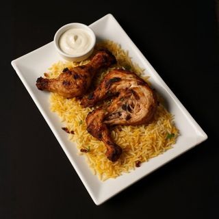 92. Курица в тандыре по Афгански с рисом (290г)