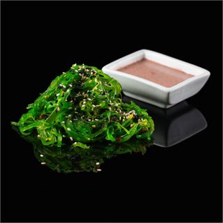 Салат Хіяші (80/20г)