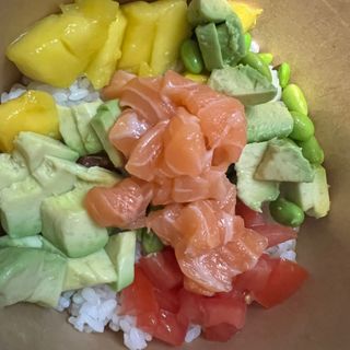 Poke Salmón