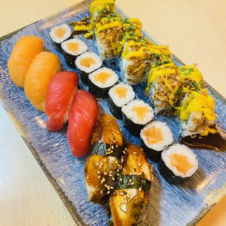 Bandeja 14 (22 pzs.)