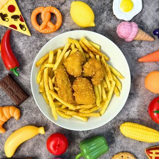 Nuggets e Patatine Fritte