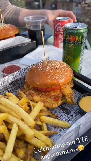 Menú Chicken burger