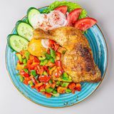 Куриные ножки с овощами