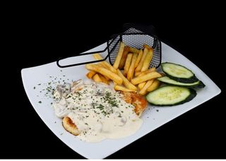 Piletina u sosu od pečurki