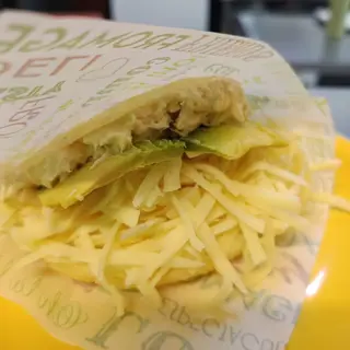 Arepa De Reina Pepiada