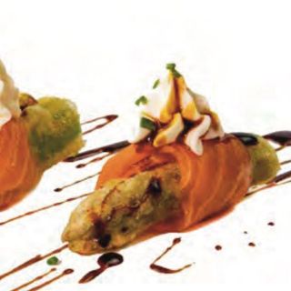 119-Rollo de Espárragos de Salmón