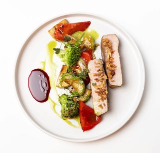 Телятина з овочевим соте (360г)