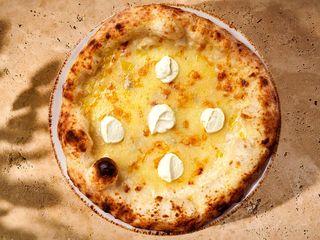 Pizza Tutti Formaggi