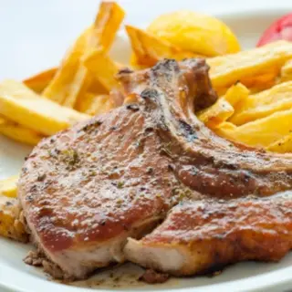 Chuleta con patatas