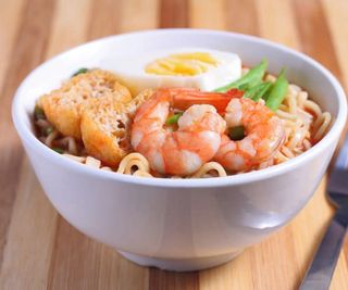 Рамен с креветками