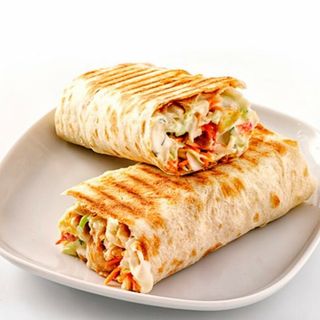  ДОНЕРА С КУРИЦЕЙ В ЛАВАШЕ