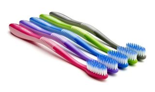 Зубная щетка 1шт.