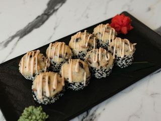 Запечений рол з крабом (320g)