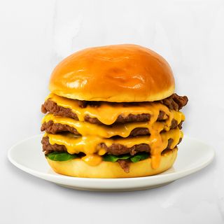 Trostruki cheeseburger
