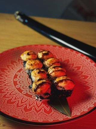 Запечений рол з куркою