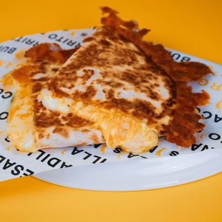 QUESADILLA DE SHITAKES, CEPS Y CHAMPIÑONES.
