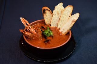 Supă de fructe de mare Bouillabaisse
