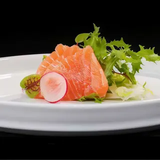 310 Sashimi Salmone 6 pezzi
