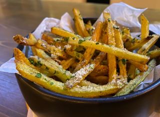 Cartofi Pai* |160gr/216kcal|