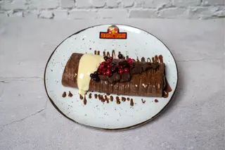 40. Black berry choco palačinka