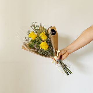 Ramo de 3 Rosas Amarillas "Incondicional" 