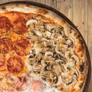 Quattro stagioni pizza