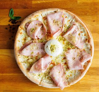 Pizza Mortadella E Burrata