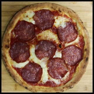 4.Pizza Salame (50 cm)