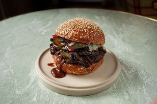 The V Burger