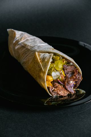 Shaorma mare combinata cu pui si vitel