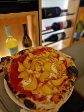 Margherita con patatine fritte