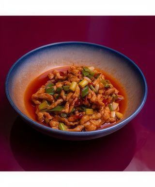 Tiras De Cerdo Con Salsa Yuxiang - 鱼香肉丝